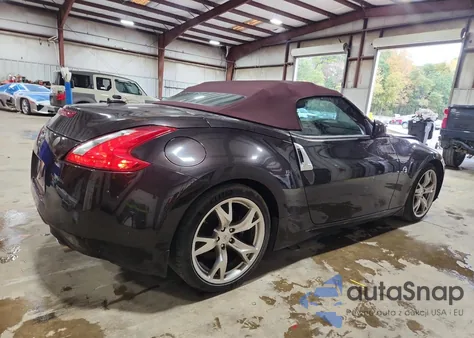 2010 Nissan 370Z z USA, uszkodzony, nr VIN JN1AZ4FH9AM303872